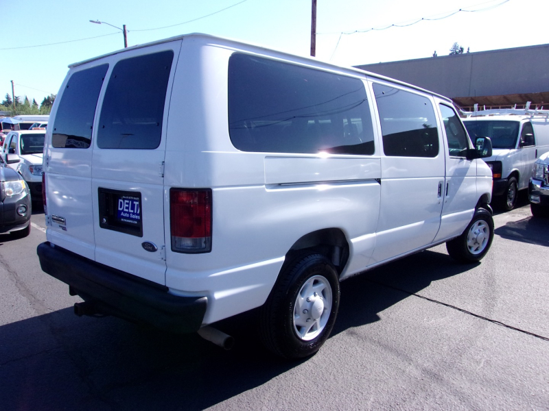 Ford Econoline Wagon 2007 price $11,995