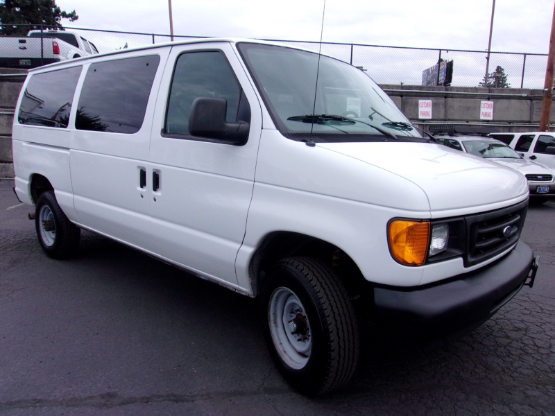 Ford Econoline Wagon 2007 price $13,995
