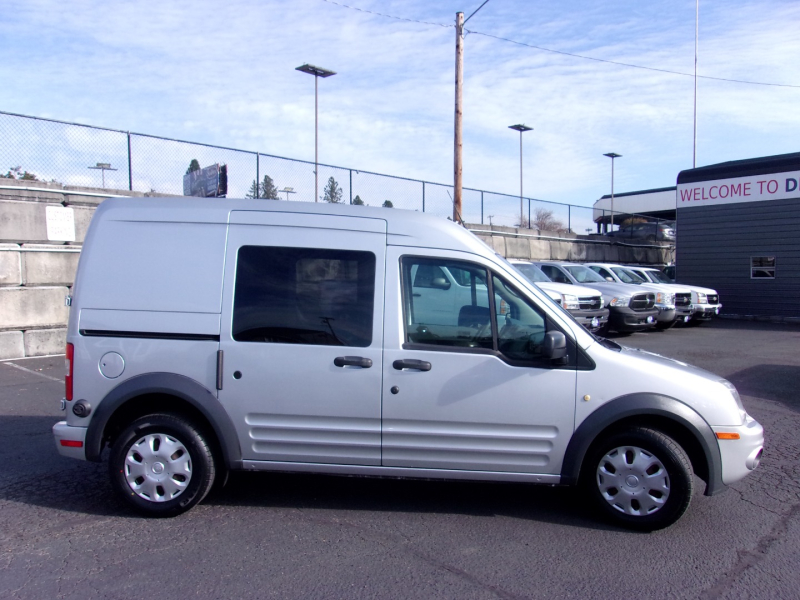 Ford Transit Connect 2013 price $12,995