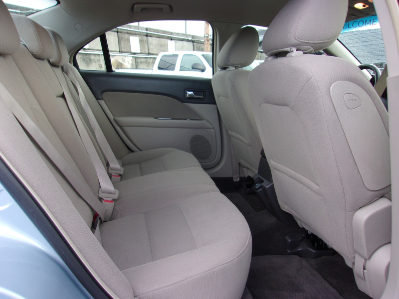 Ford Fusion 2010 price $7,995