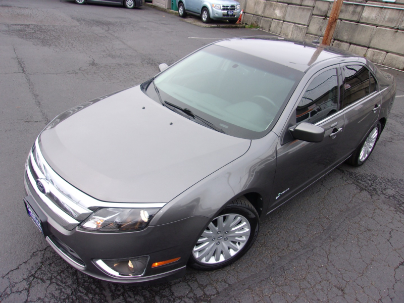Ford Fusion 2012 price $8,995