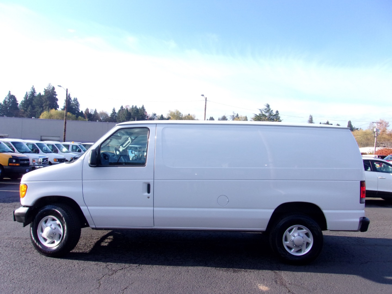 Ford Econoline Cargo Van 2007 price $19,995