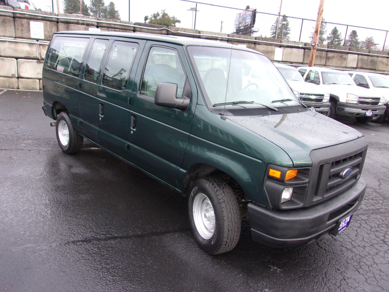 Ford Econoline Wagon 2008 price $16,995