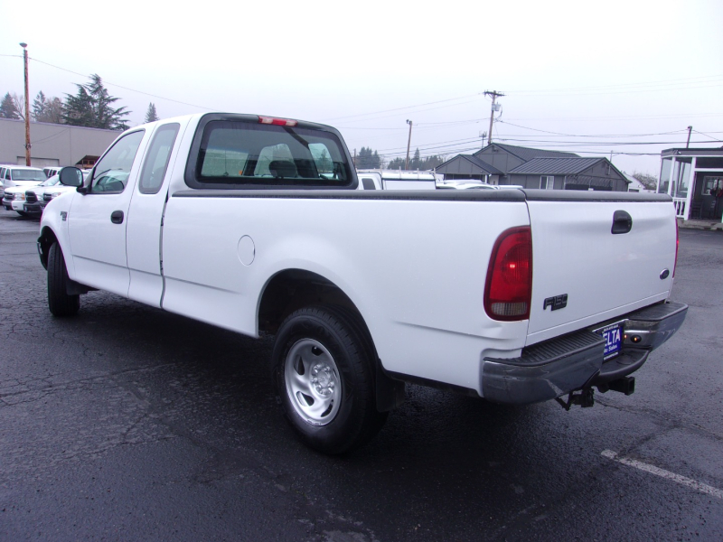 Ford F-150 Heritage 2004 price $8,995