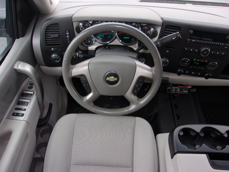 Chevrolet Silverado 1500 2013 price $17,995