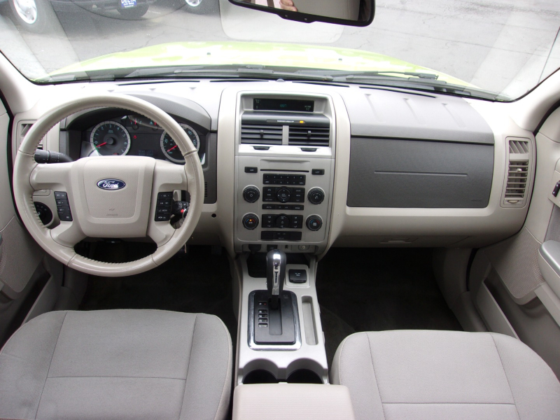Ford Escape 2012 price $9,995