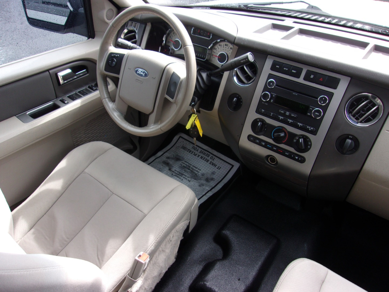 Ford Expedition 2014 price $11,995