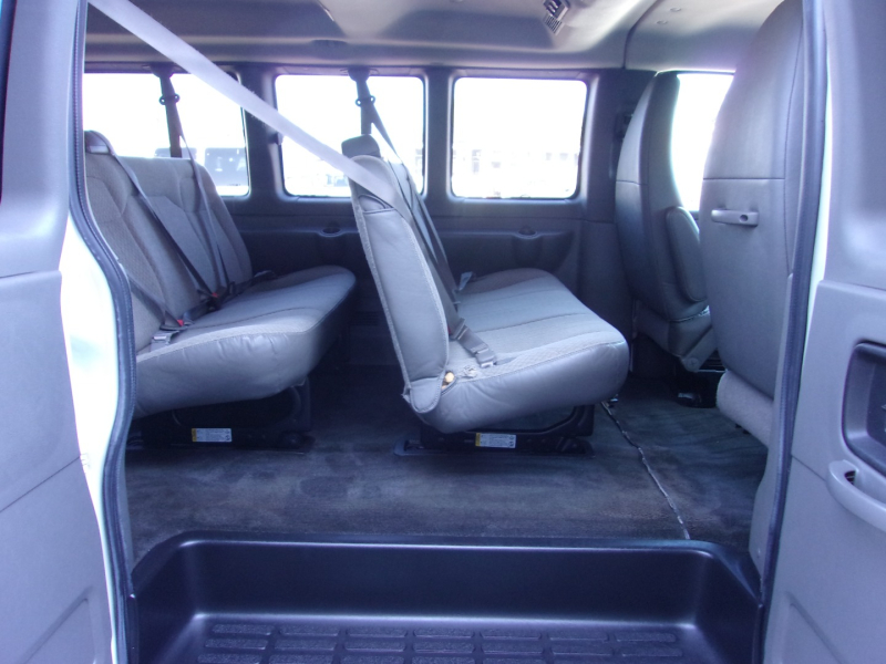 Chevrolet Express Passenger 2012 price $17,995