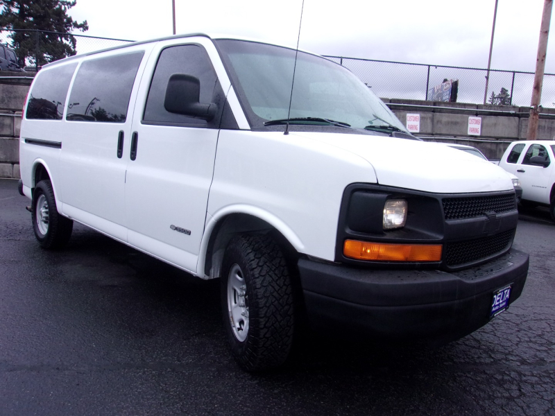 Chevrolet Express Cargo Van 2003 price $14,995