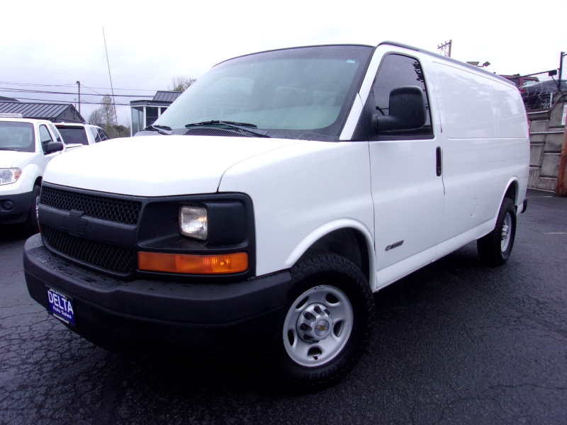 Chevrolet Express Cargo Van 2003 price $14,995