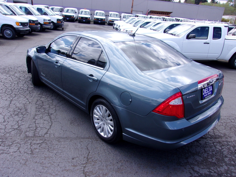 Ford Fusion 2011 price $8,995