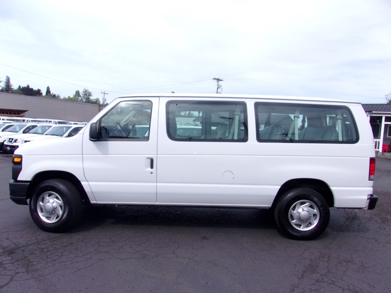 Ford Econoline Wagon 2014 price $19,995