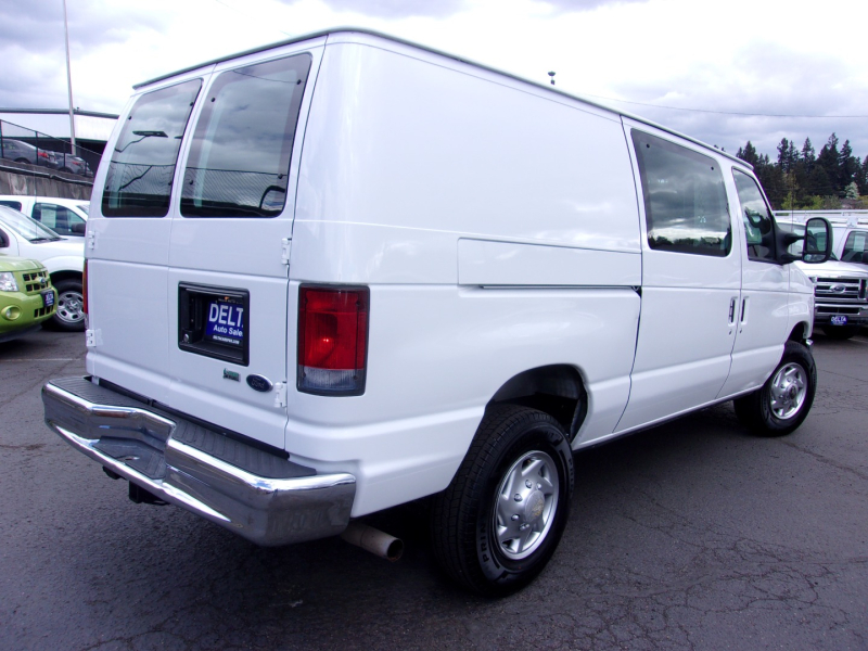 Ford Econoline Cargo Van 2010 price $19,995
