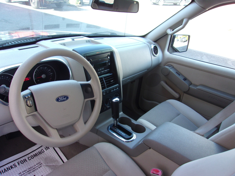 Ford Explorer 2006 price $8,995