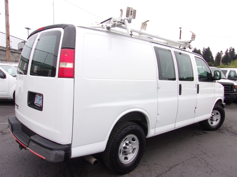 Chevrolet Express Cargo Van 2014 price $16,995