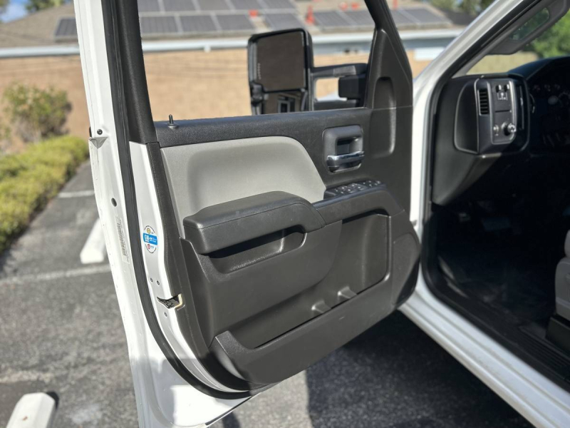 Chevrolet Silverado 2500HD 2019 price $36,995