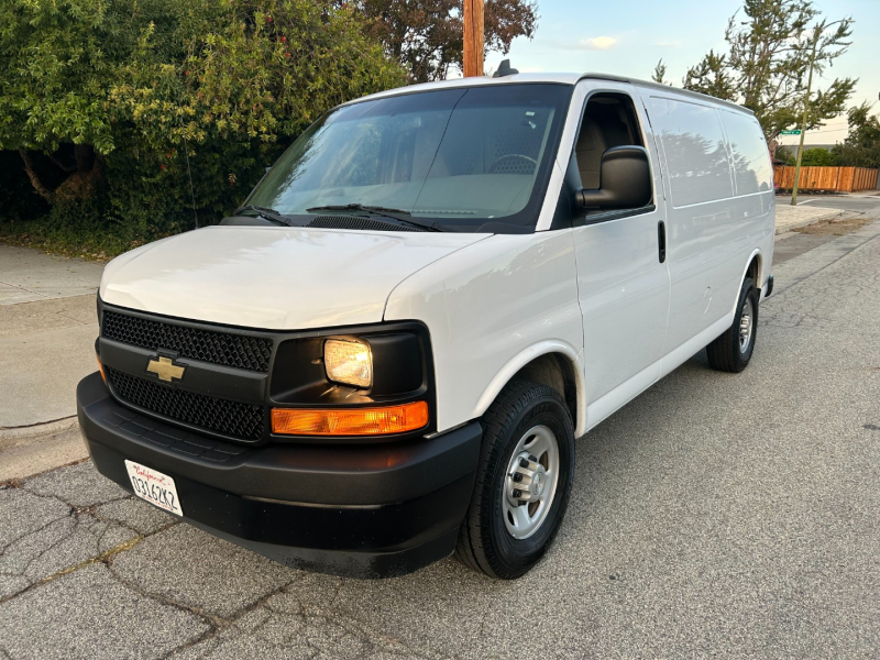 Chevrolet Express Cargo Van 2017 price $29,995