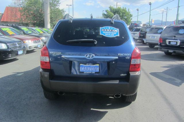 Hyundai Tucson 2005 price $8,995