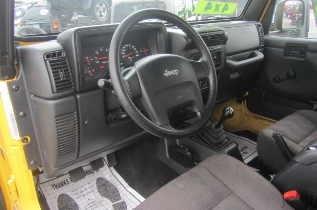 Jeep Wrangler 2004 price $16,995