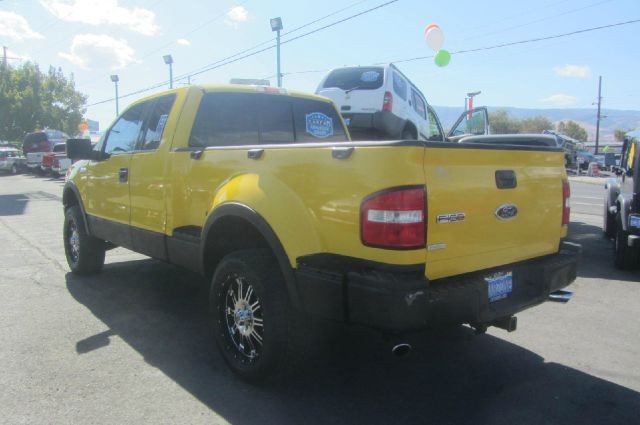 Ford F-150 2004 price $13,995