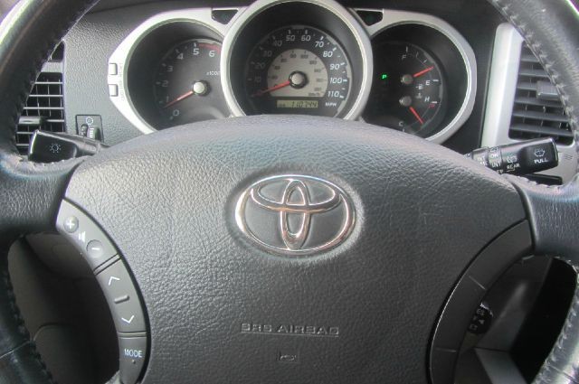 Toyota 4Runner 2004 price $13,995