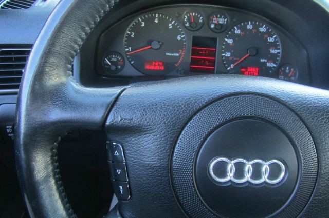 Audi A6 2001 price $9,995
