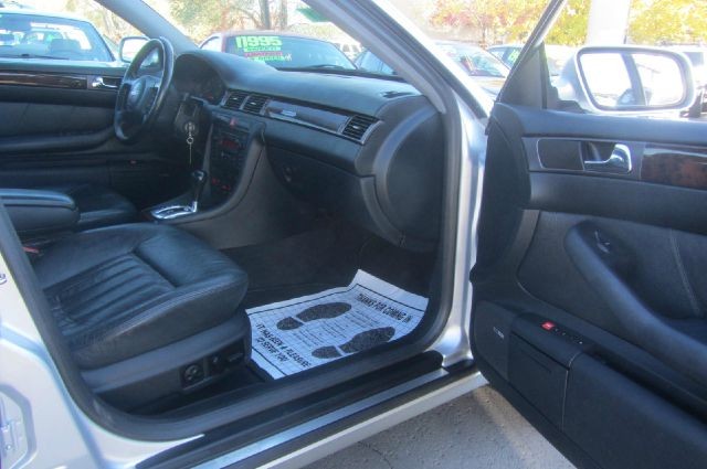 Audi A6 2001 price $9,995