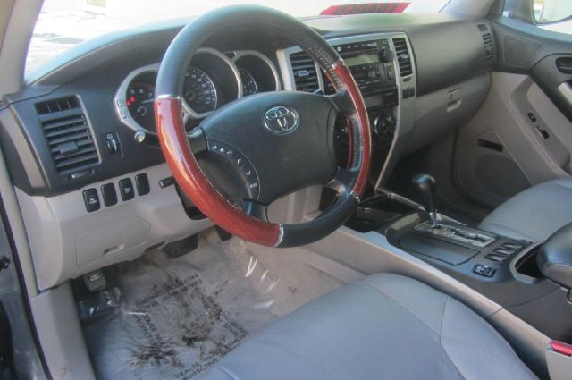 Toyota 4Runner 2003 price $8,995