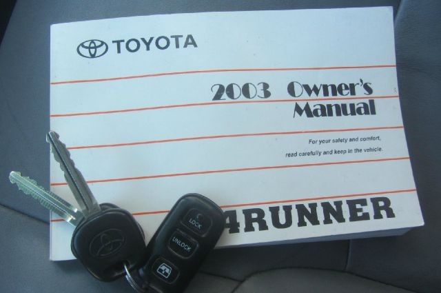 Toyota 4Runner 2003 price $8,995