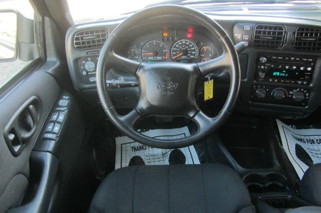 Chevrolet S-10 2003 price $7,995
