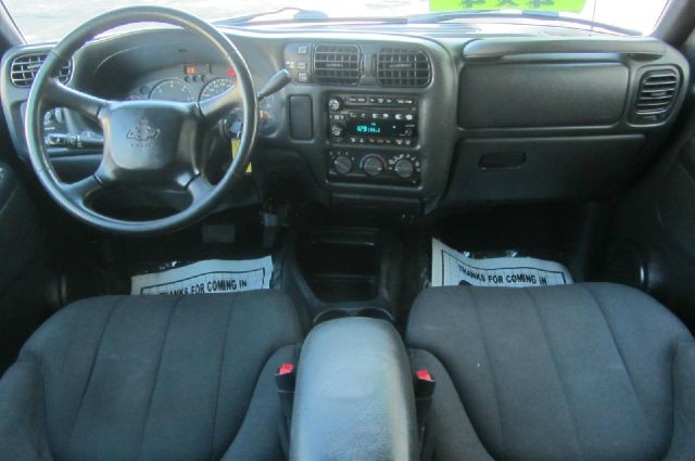 Chevrolet S-10 2003 price $7,995