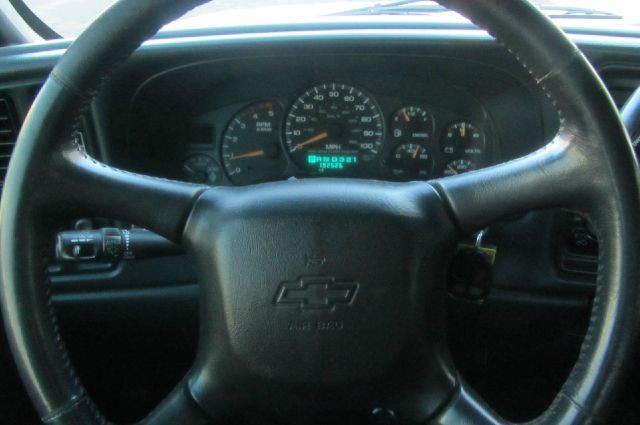 Chevrolet Silverado 2500HD 2002 price $13,995