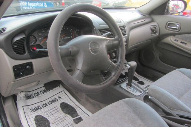 Nissan Sentra 2002 price $4,995