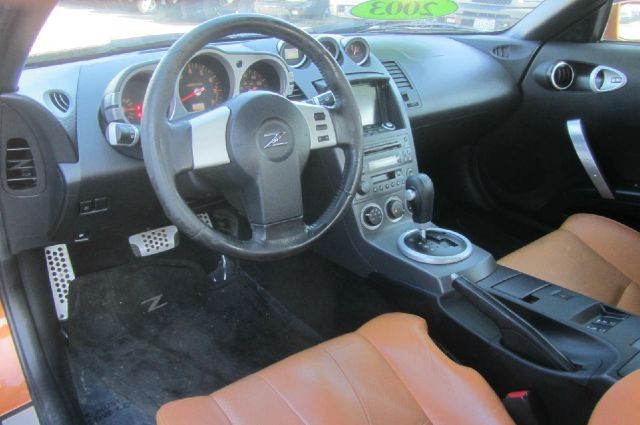 Nissan 350Z 2003 price $10,995