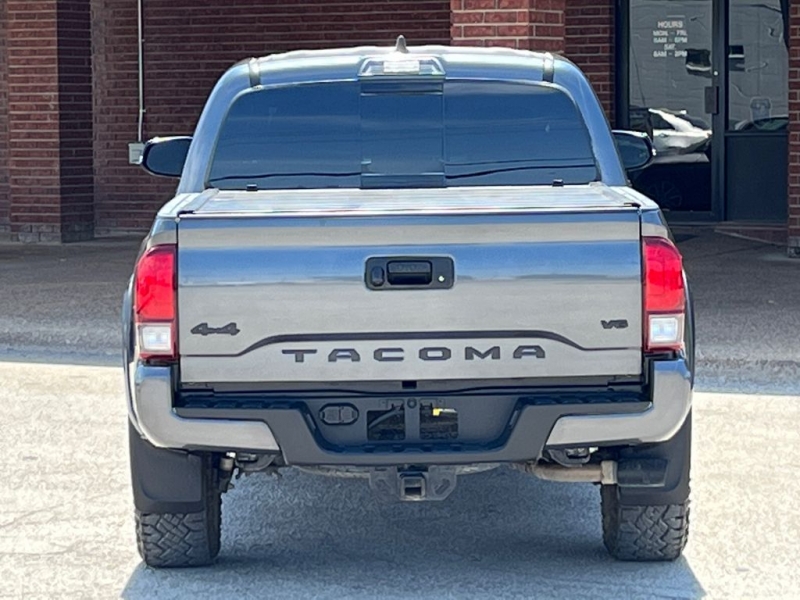 Toyota Tacoma 2022 price $36,950