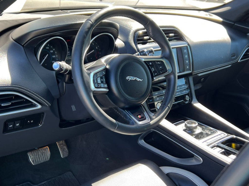 Jaguar F-Pace 2018 price $29,950