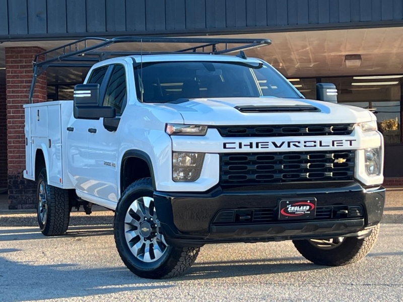 Chevrolet Silverado 2023 price $58,950