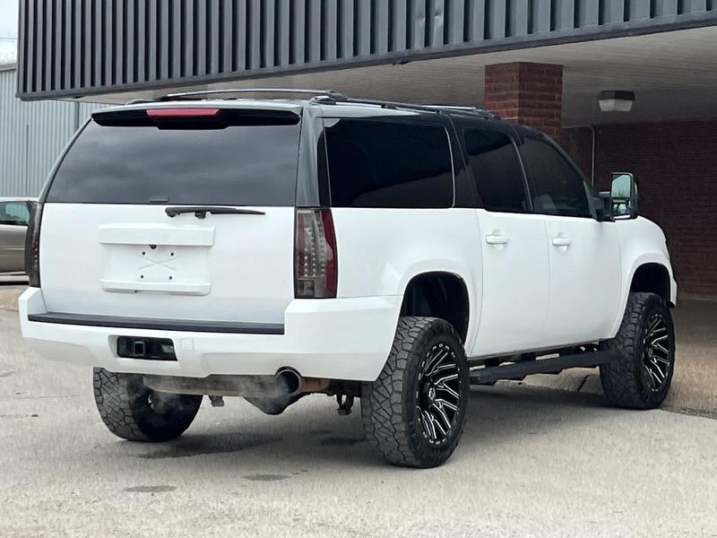 Chevrolet Suburban 2013 price $33,950