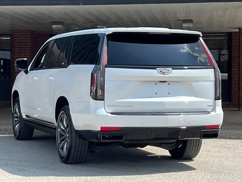 Cadillac Escalade ESV 2021 price $86,950