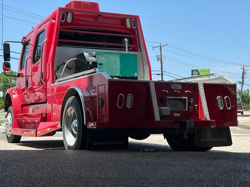 Freightliner M2 106 Sport Chassis 2006 price $89,950