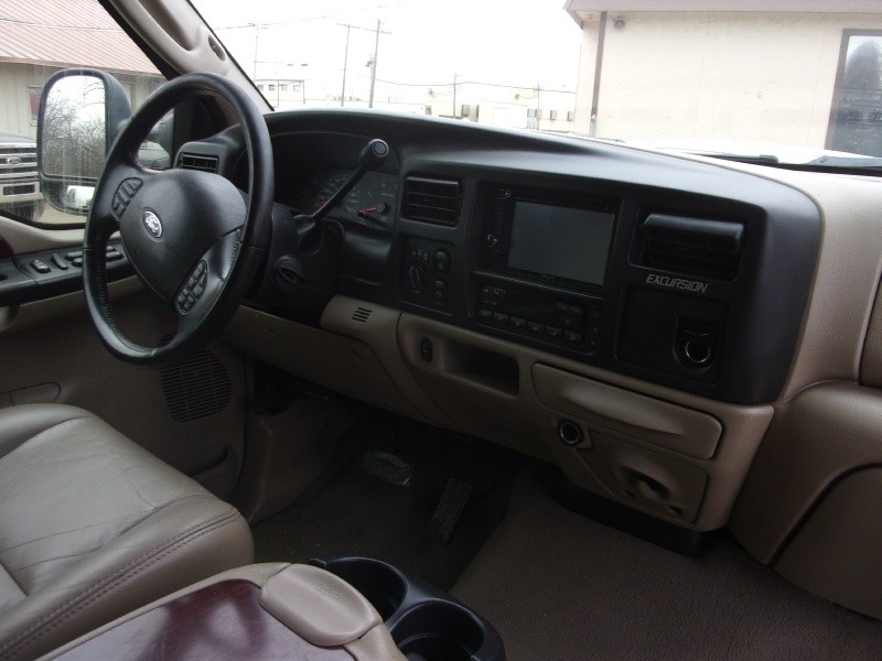 Ford Excursion 2005 price $16,995