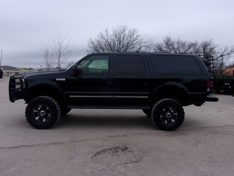 Ford Excursion 2005 price $16,995
