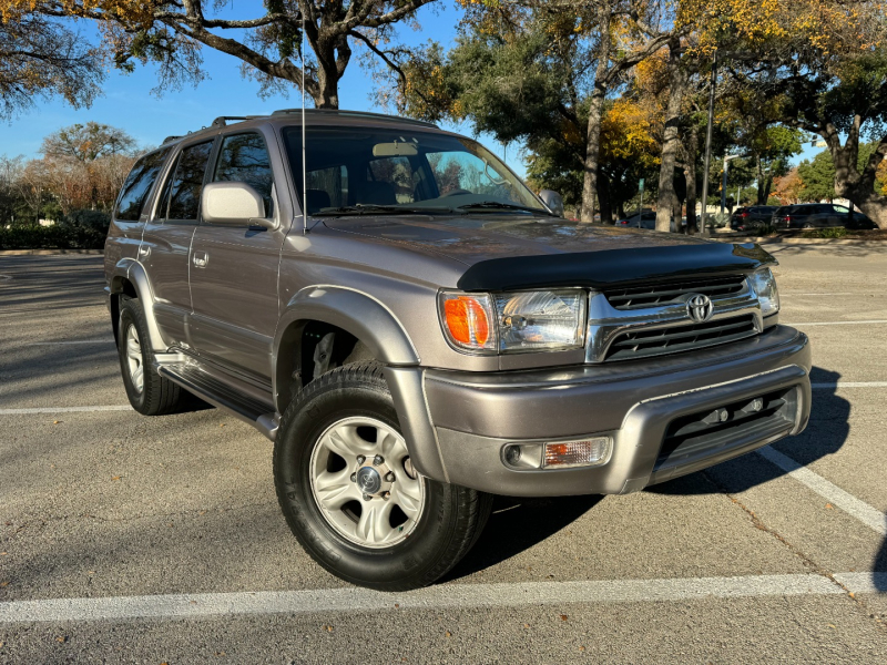 Toyota 4Runner 2001 price $17,998