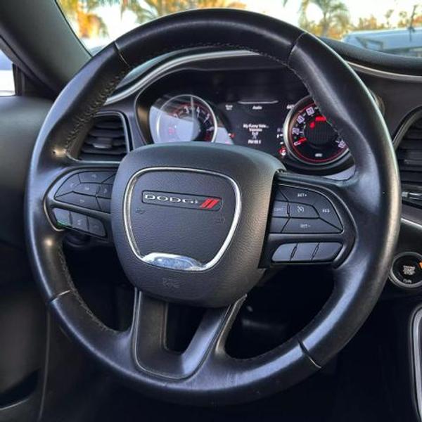 Dodge Challenger 2019 price $13,995