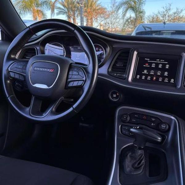 Dodge Challenger 2019 price $13,995
