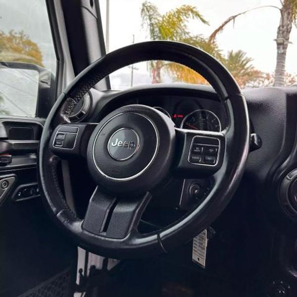 Jeep Wrangler Unlimited 2018 price $19,995