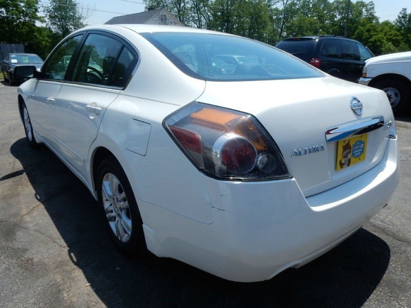 Nissan Altima 2010 price $5,800