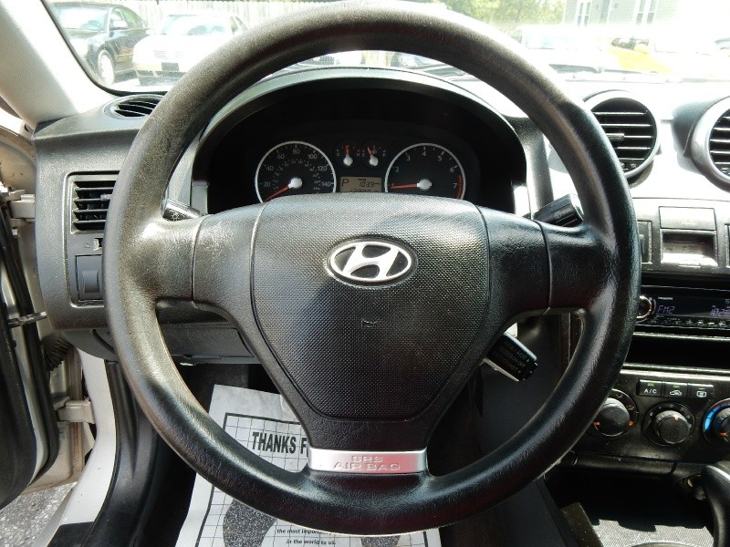 Hyundai Tiburon 2005 price SOLD