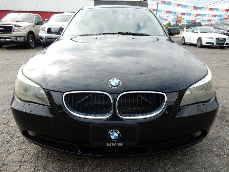 BMW 5-Series 2005 price $4,900
