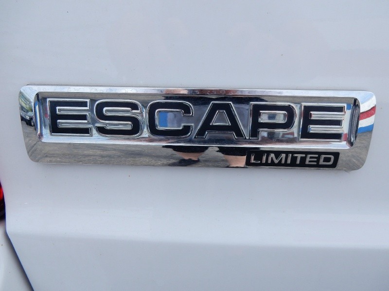 Ford Escape 2008 price SOLD